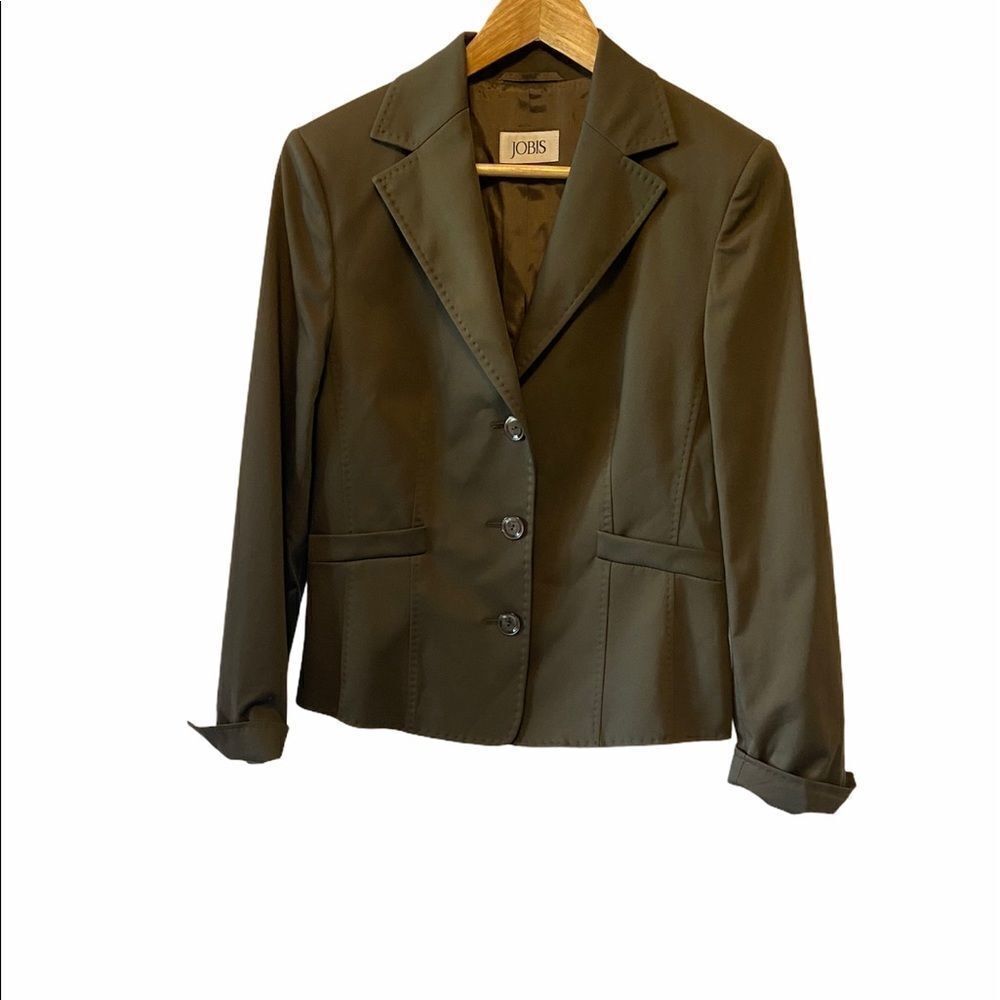 JOBIS Brown Tailored Short Fitted 3 Button Blazer